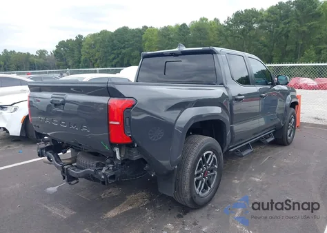 2024 Toyota Tacoma Trd Sport 4Wd z USA, uszkodzony, nr VIN 3TMLB5JN9RM060836